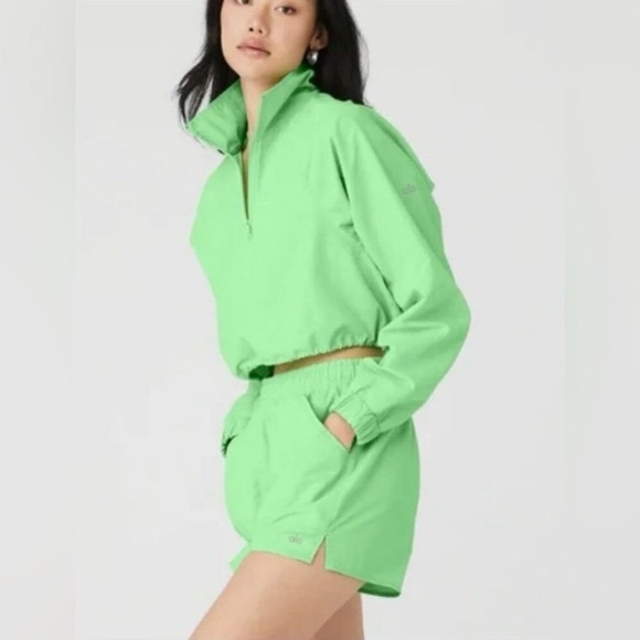 ALO Yoga Pants - ALO Ultramint Alumni Jacket and Shorts Set